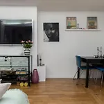 Beautiful Apt In Heart Of Paris 2Nd